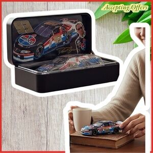 Dave Blaney - New in Case - metal car in collector case 8”x 3” car size